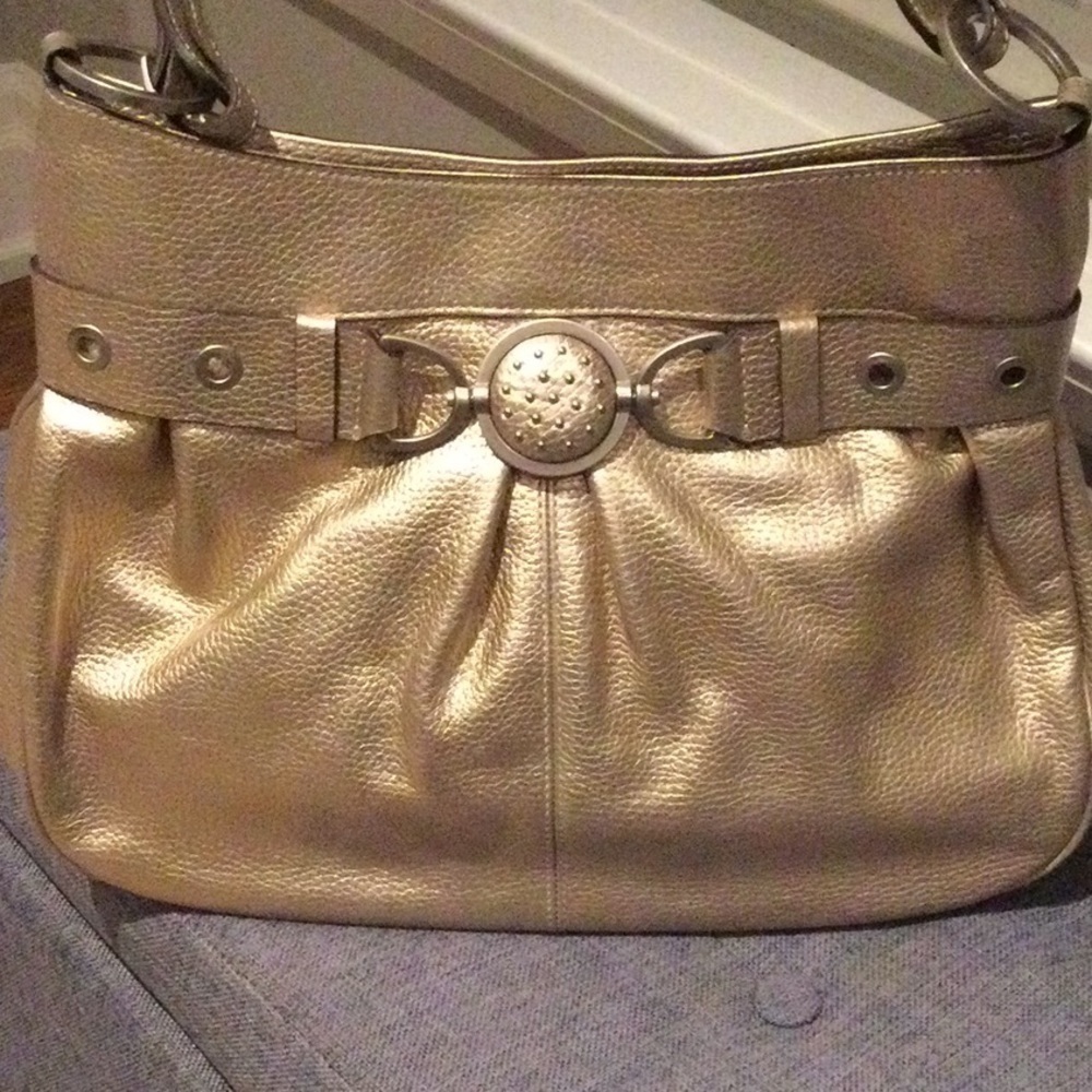 Adrienne Vittadini gold shoulder bag NWOT